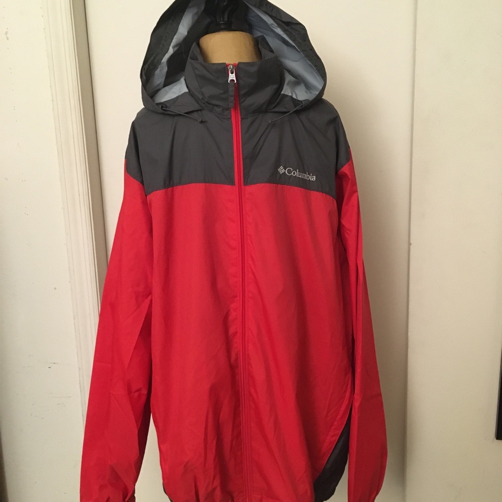 Columbia Track/ Rain Jacket Red/ Gray Large